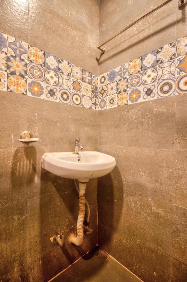 Hotel The Golden Inn -- Studio Rooms -Special For Families, Corporate, Groups, Couples GOA מראה חיצוני תמונה
